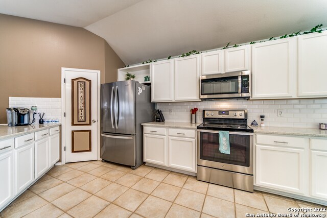 Building Photo - 21110 Las Lomas Blvd