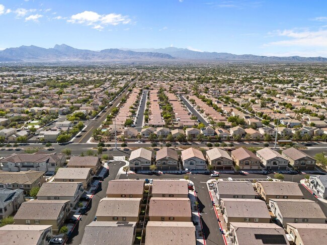 Building Photo - NW!!  2 Bedrooms with Balcony!!  Gated!! C...