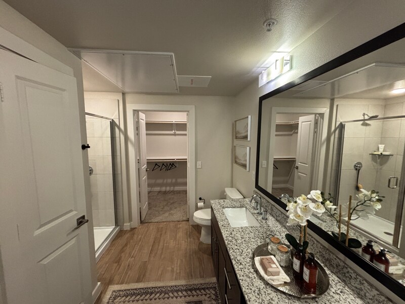 Building Photo - 19500 I-35