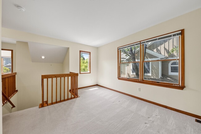 Building Photo - 2445 Mulberry Ct
