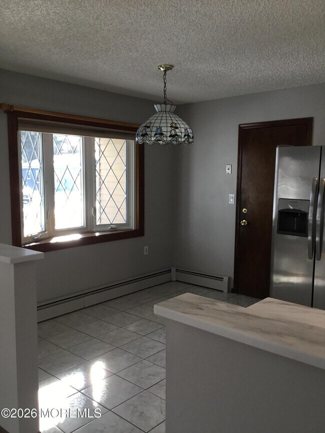 Building Photo - 7 Madras Ct