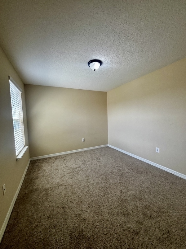 Building Photo - 8554 Tallfield Ave