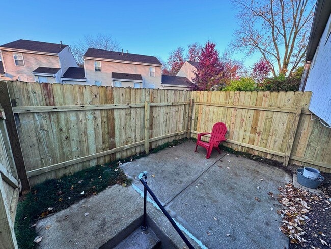 Building Photo - 4925 Godown Rd