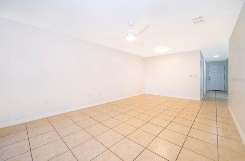 Building Photo - 8831 Grand Palms Cir