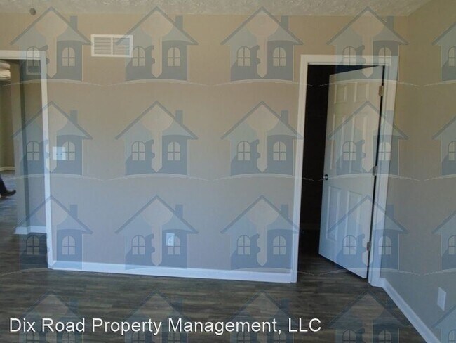 Building Photo - 794 Carriage Hill Ln