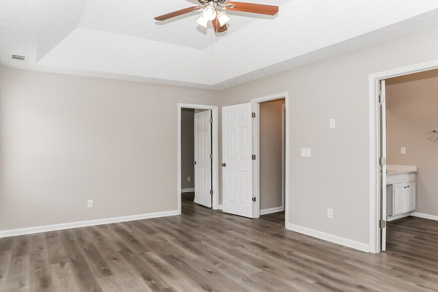 Building Photo - 652 Adams Landing Ct