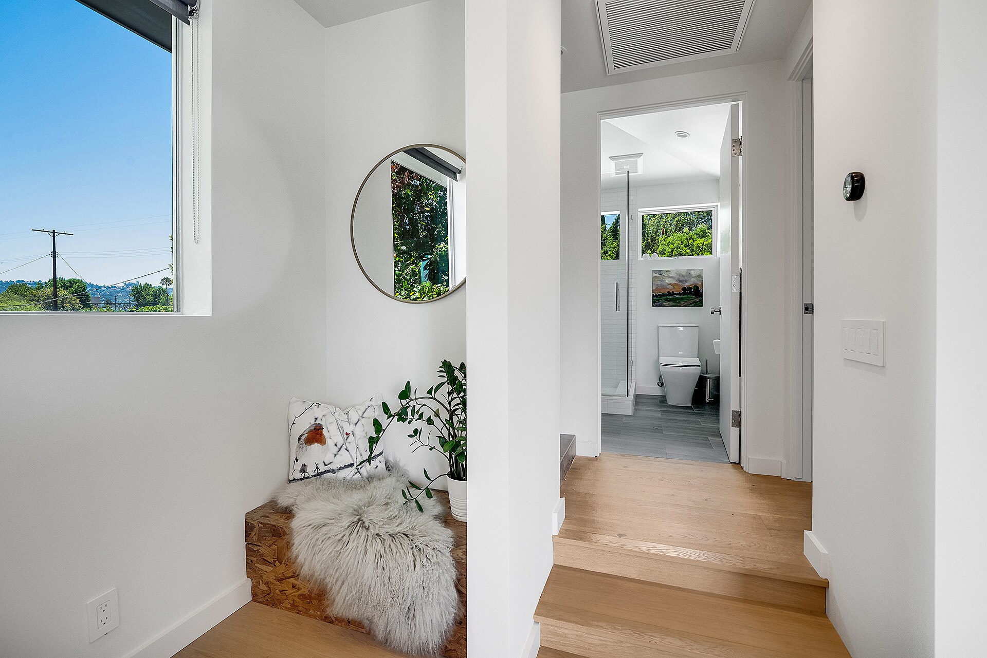 Building Photo - 4539 Beck Ave