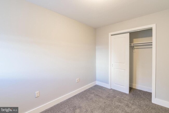 Building Photo - 2345 S Colorado St