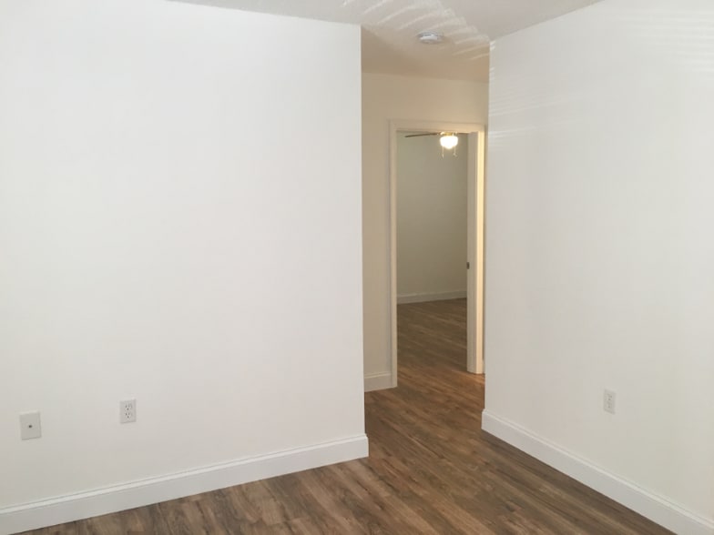 Building Photo - 1415 29th St