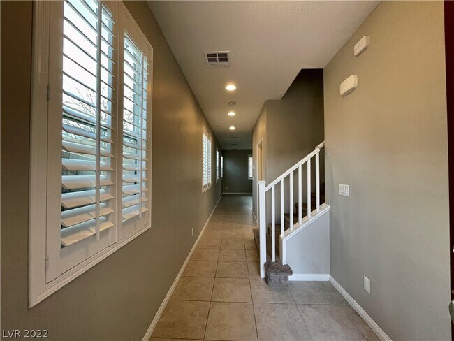 Building Photo - 354 Mezzaforte St