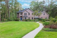 Building Photo - 11121 NW 15th Pl