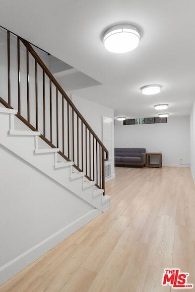 Building Photo - 10982 Roebling Ave