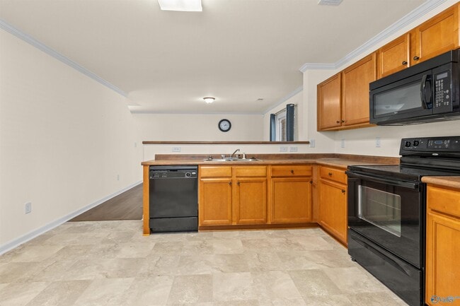 Building Photo - 313 Mertle Dr