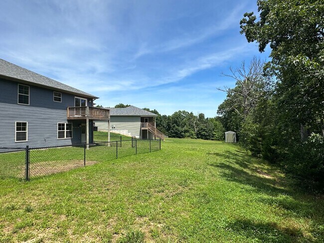 Building Photo - Now Accepting Applications – 4 BED 3 BATH | Summit Pass Subdivision | Waynesville School District