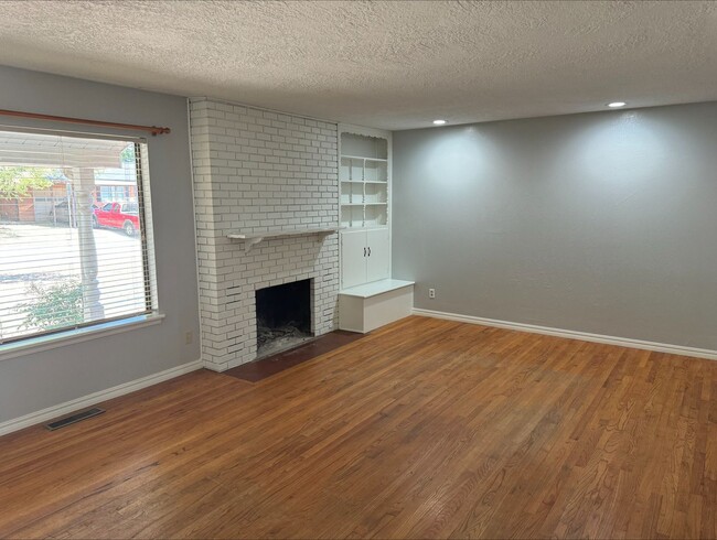 Building Photo - 200 off your move in by 2/15!  Available N...