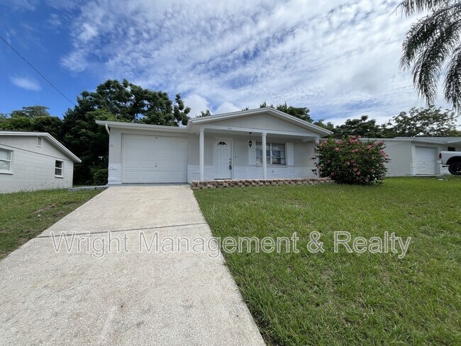Building Photo - 5033 Farley Dr