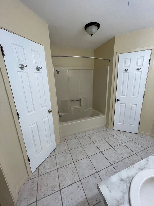 Building Photo - Fully remodeled 3 bedroom home in Wylie!!