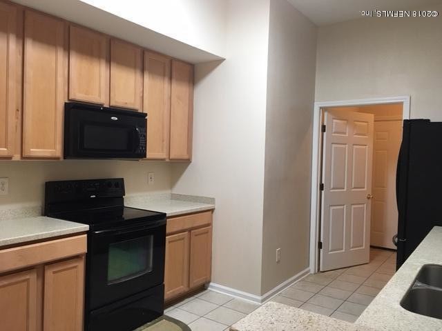 Building Photo - 13800 Herons Landing Way