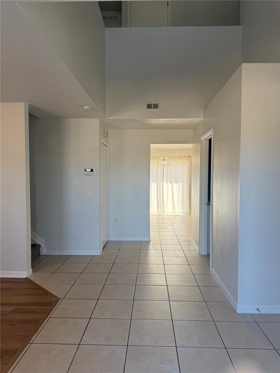 Building Photo - 1902 Huron Way