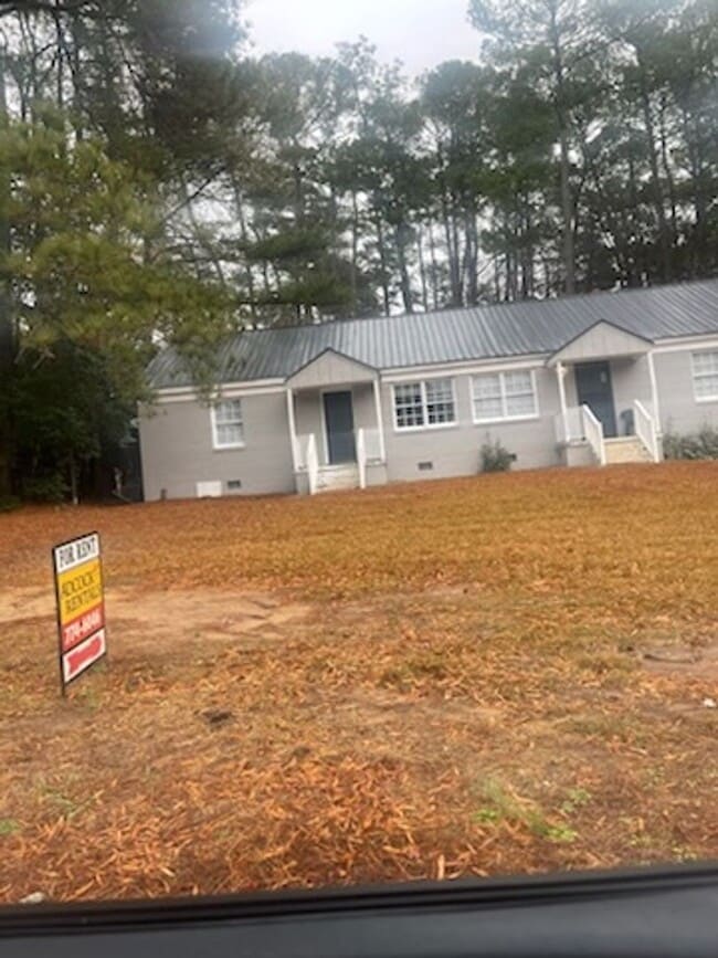 Building Photo - 706 N Horner Blvd