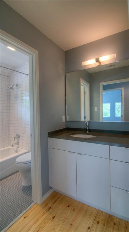 Building Photo - 4527 Depew Ave