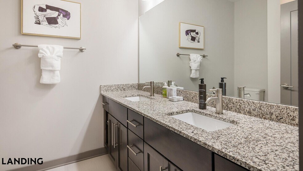 Building Photo - 1801 Meridian St