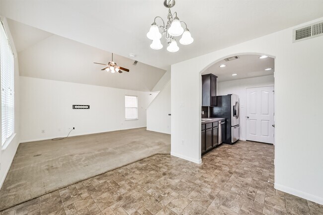 Building Photo - 9334 Valley Tree Ln