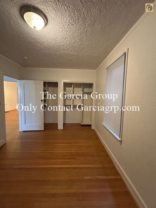 Building Photo - 620 SW Grant St.