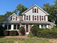Building Photo - 656 Franklin St