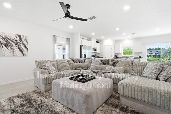 Building Photo - 3346 Penny Cove Ln