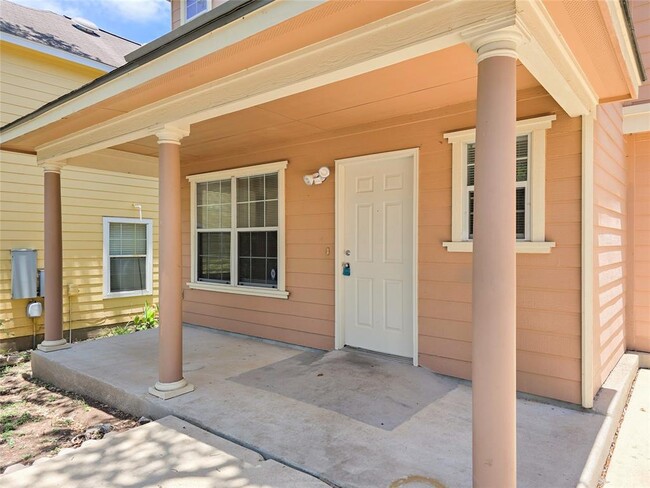 Building Photo - 2116 Nogales Trail