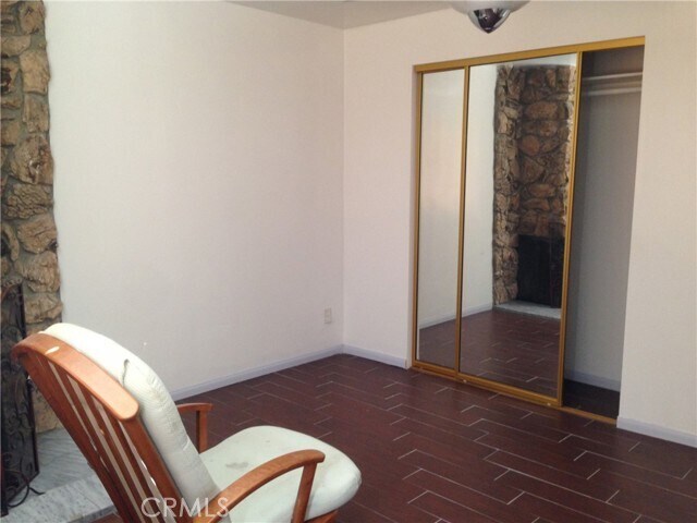 Building Photo - 20610 Hill Top Dr