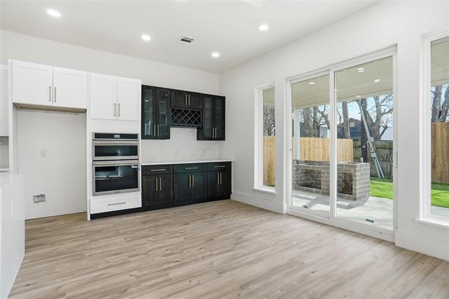 Building Photo - 118 Willow Ln