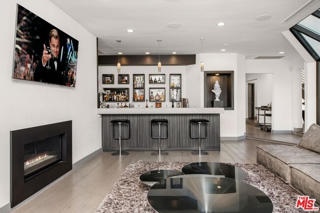 Building Photo - 11955 Pinnacle Pl