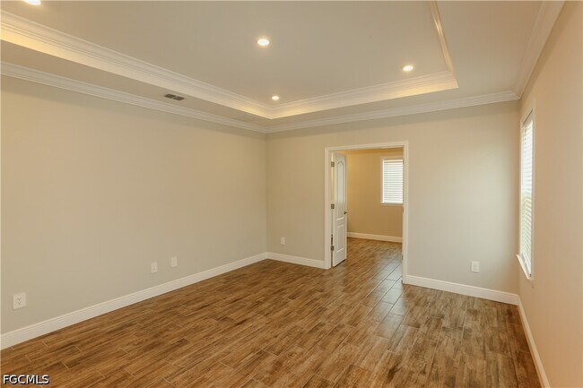 Building Photo - 8792 Cascade Price Cir