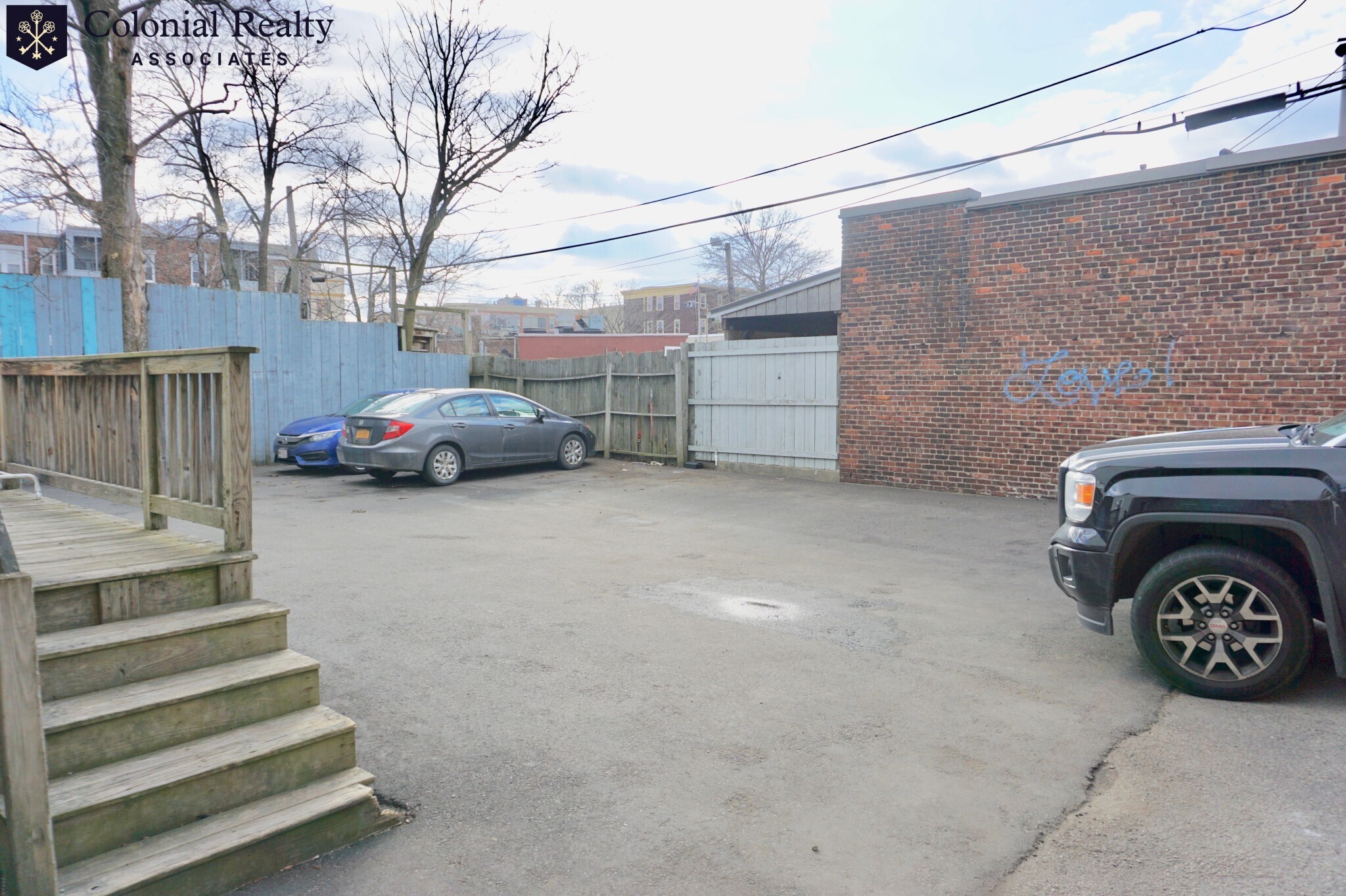 Building Photo - 17 Highgate St