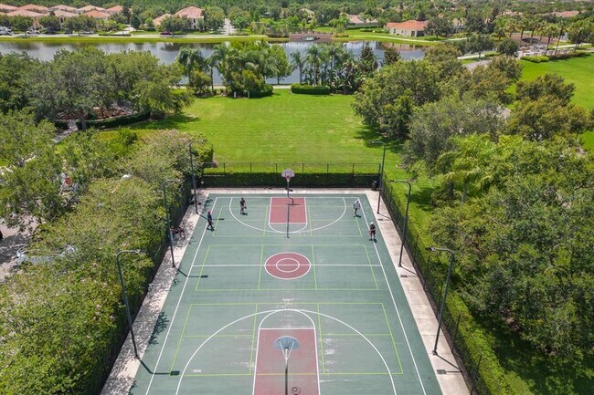 Building Photo - 12223 Pescara Ln