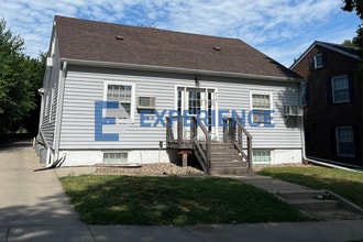 Building Photo - 913 S 1st Ave