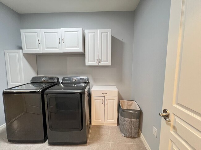 Building Photo - Perfect Home waiting for you!