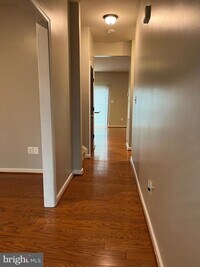 Building Photo - 53 Compound Cir