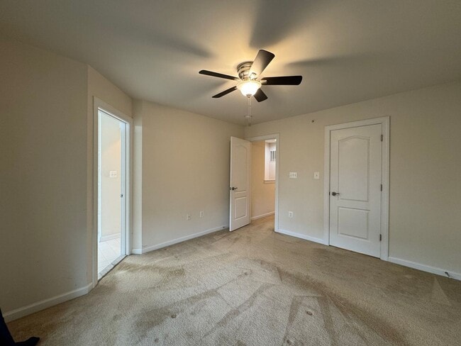 Building Photo - Stylish 3 Bed 3 Bath Townhome With Patio A...
