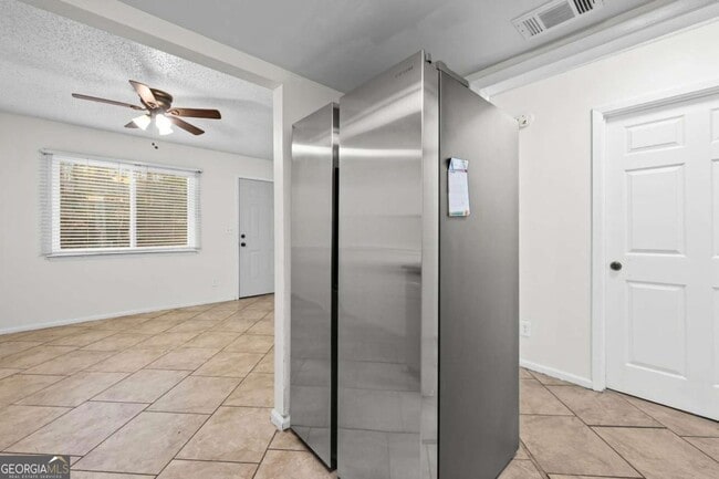 Building Photo - 579 Northridge Rd