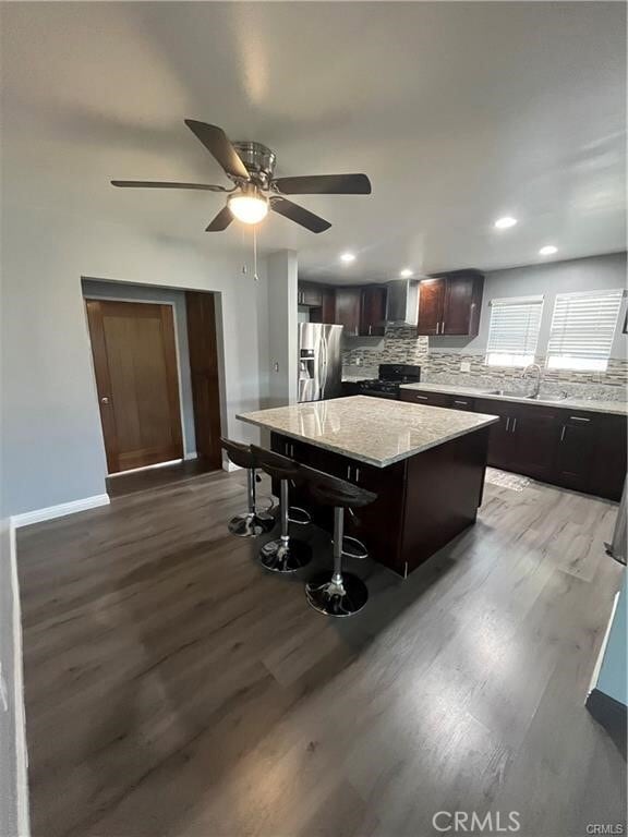 Building Photo - 12213 Pine St