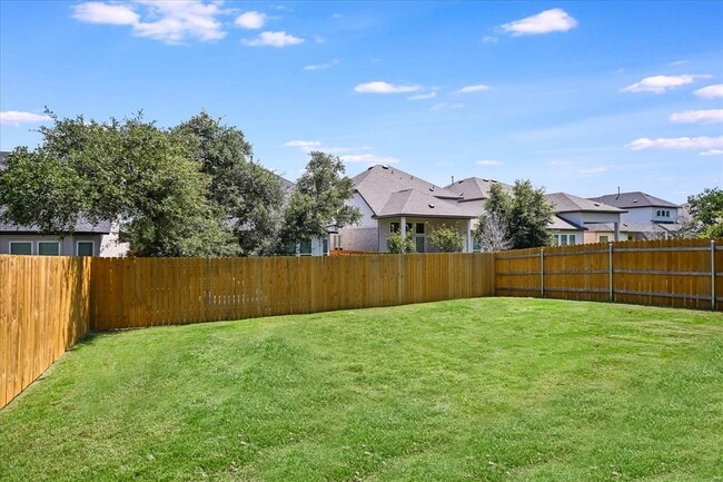 Building Photo - 253 Darley Oak Dr