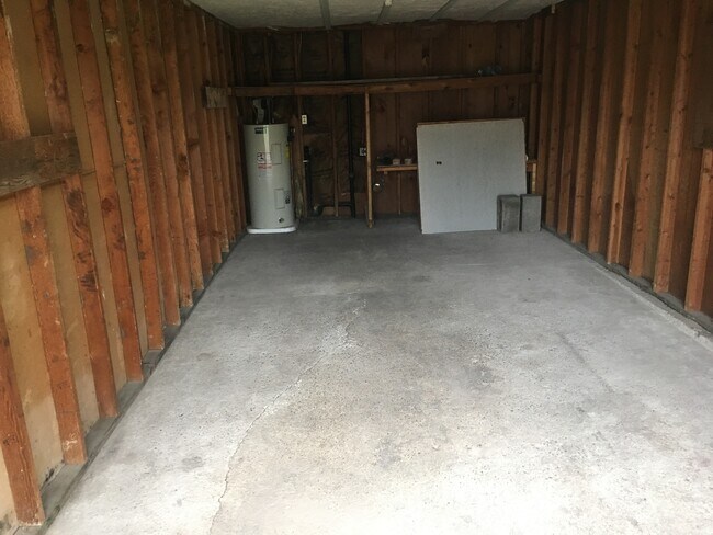 Building Photo - 1754 Rainbow Loop