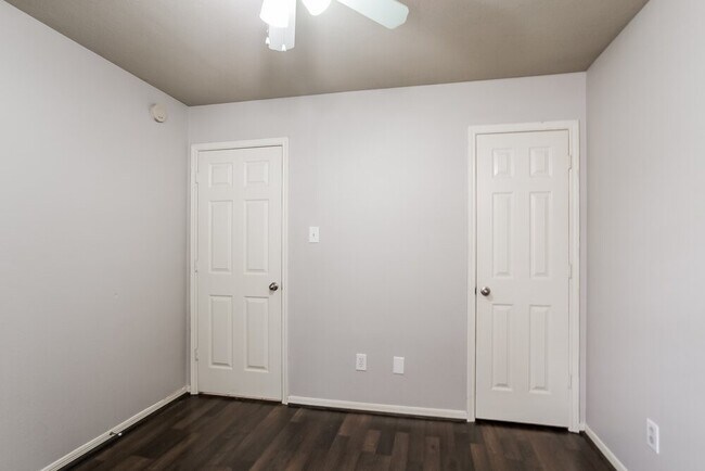 Building Photo - 11303 Northam Dr