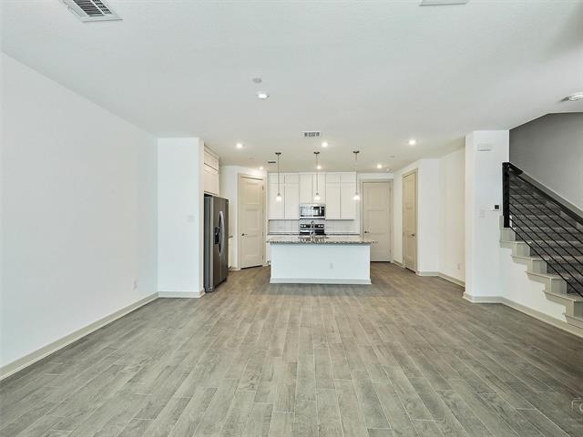 Building Photo - 563 Eiseley Dr