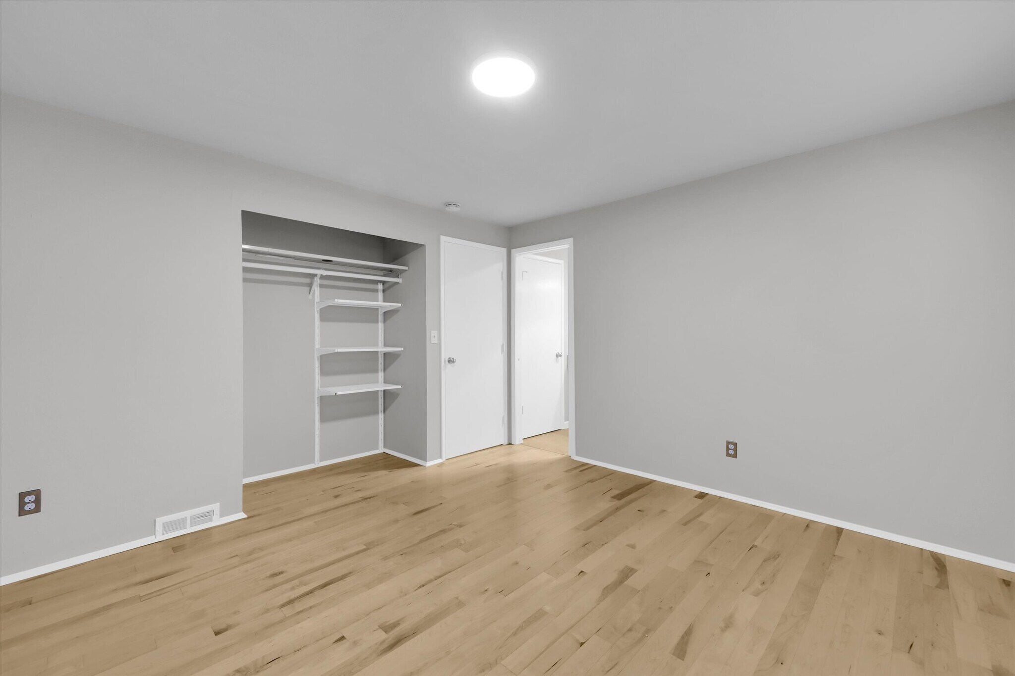 Building Photo - 9374 NE 120th Pl