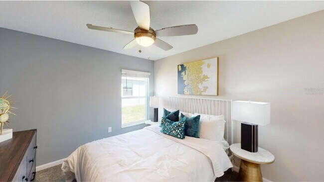 Building Photo - 5618 Le Marin Wy