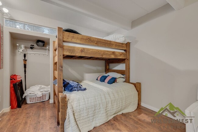 Building Photo - Amazing Views at this Fully Furnished Condo at the Lodge at Lake Dillon